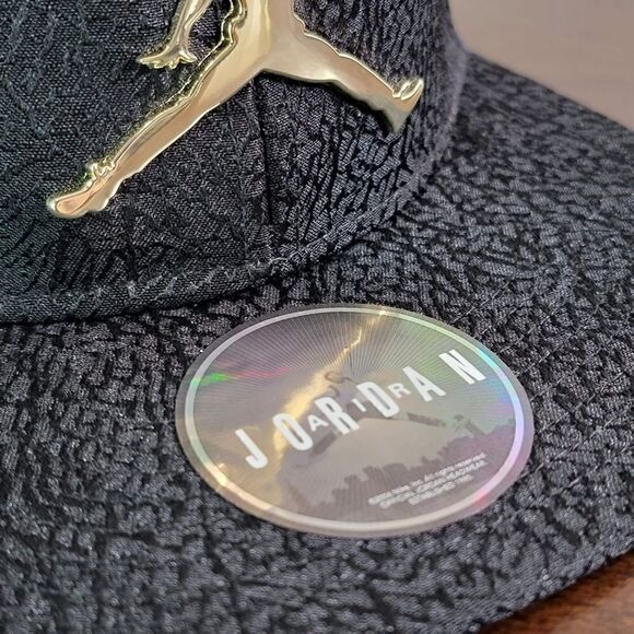 Air Jordan 1 2 3 4 5 6 8 11 12 OG Retro Bred Playoffs Snapback Hat Black Gold - Picture 3 of 10